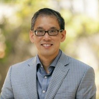 Dr. Teik Toe