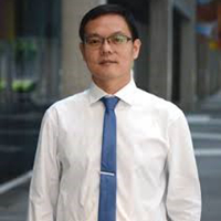Dr. Teik Toe